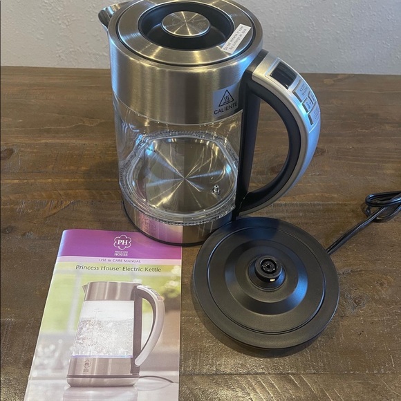 New!❤️Electric kettle Regular price 239.95 +tax+shipping On sale for $175